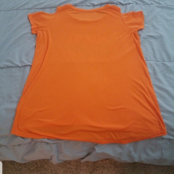 Miami Dolphins shirt - Picture 2 of 3
